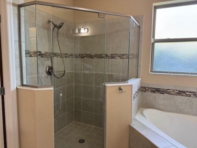 For Rent: $2,700 (4 beds, 3 baths, 2531 Square Feet)