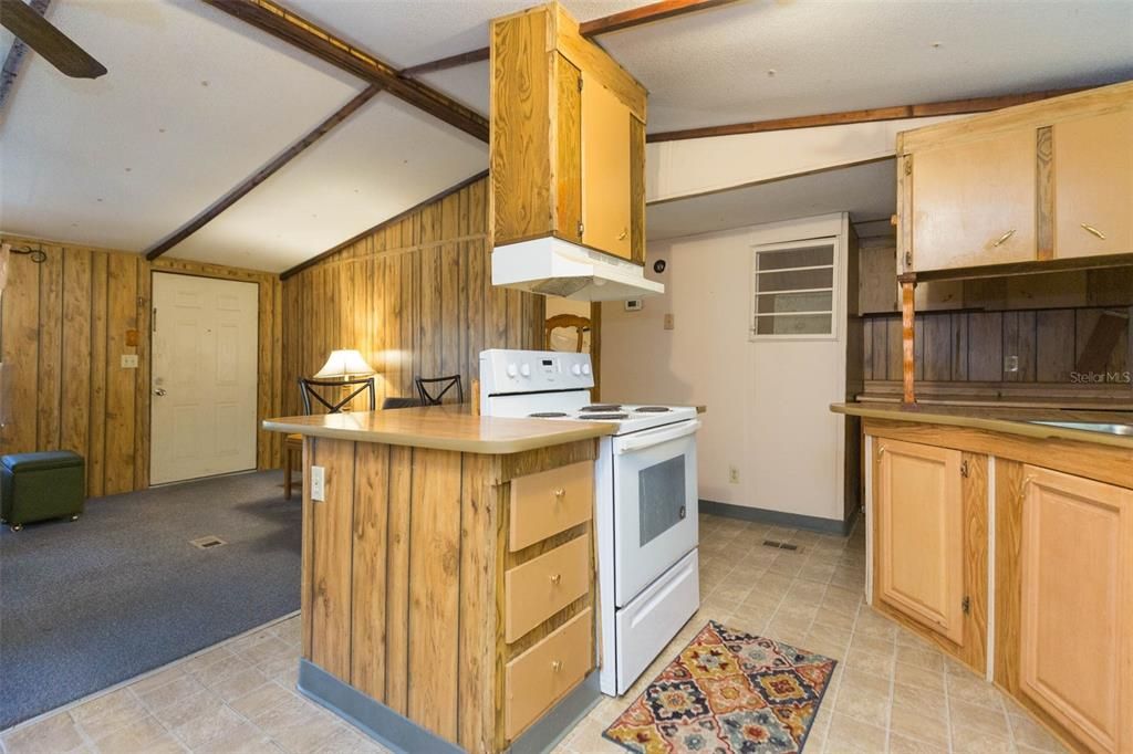 En Venta: $250,000 (3 camas, 2 baños, 960 Pies cuadrados)