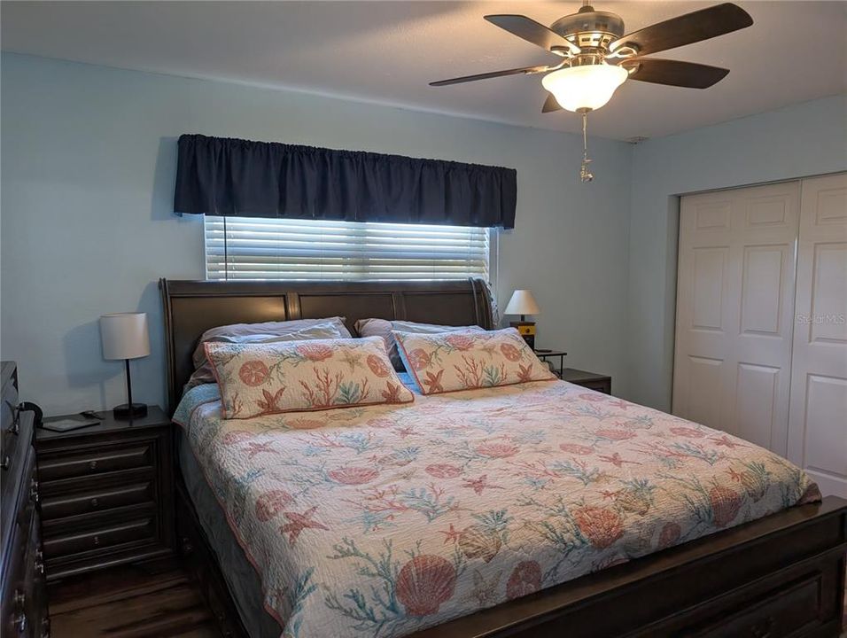 For Sale: $307,000 (2 beds, 2 baths, 1361 Square Feet)