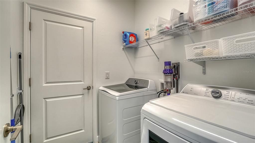 В аренду: $5,000 (3 спален, 3 ванн, 1849 Квадратных фут)