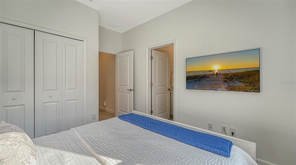 В аренду: $5,000 (3 спален, 3 ванн, 1849 Квадратных фут)