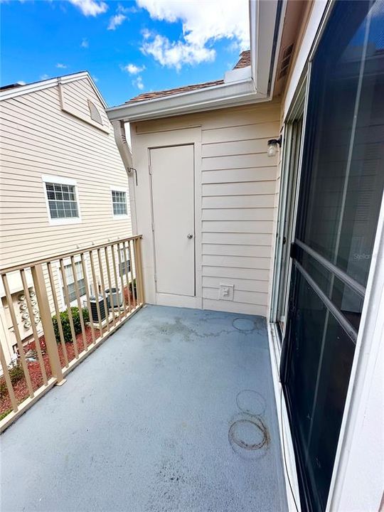 For Sale: $200,000 (3 beds, 2 baths, 1138 Square Feet)