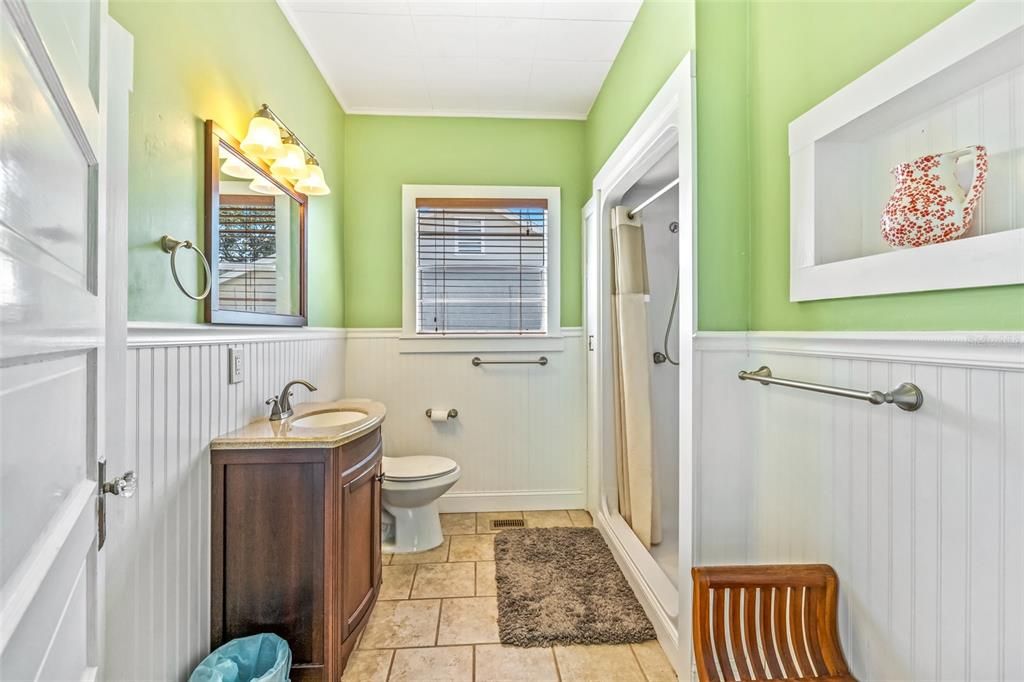 На продажу: $769,000 (4 спален, 3 ванн, 1970 Квадратных фут)