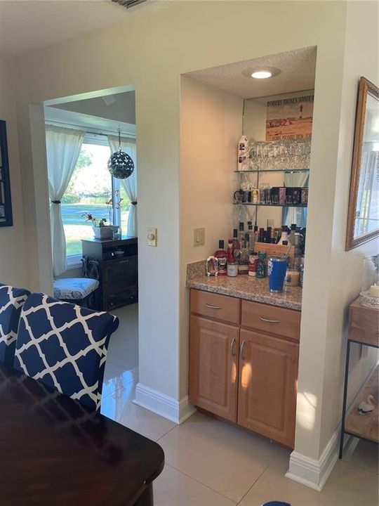 For Sale: $366,900 (2 beds, 2 baths, 1549 Square Feet)