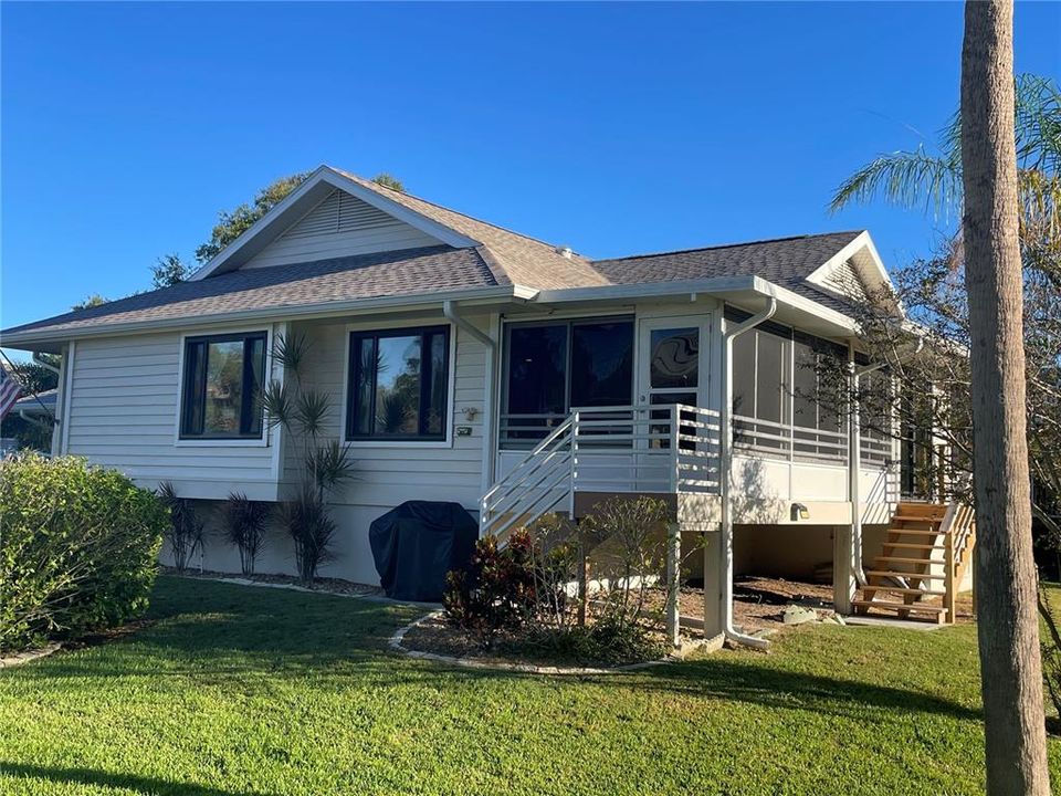 For Sale: $366,900 (2 beds, 2 baths, 1549 Square Feet)