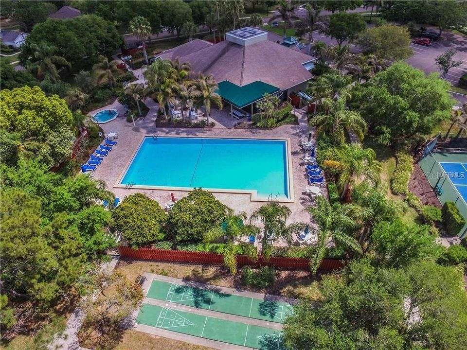 For Sale: $366,900 (2 beds, 2 baths, 1549 Square Feet)