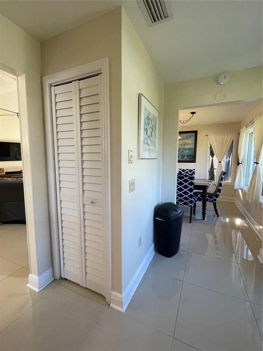 For Sale: $366,900 (2 beds, 2 baths, 1549 Square Feet)