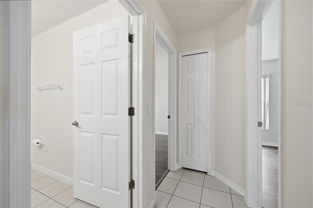 For Rent: $2,100 (4 beds, 2 baths, 2081 Square Feet)