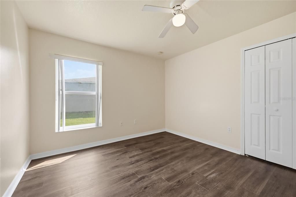 For Rent: $2,100 (4 beds, 2 baths, 2081 Square Feet)