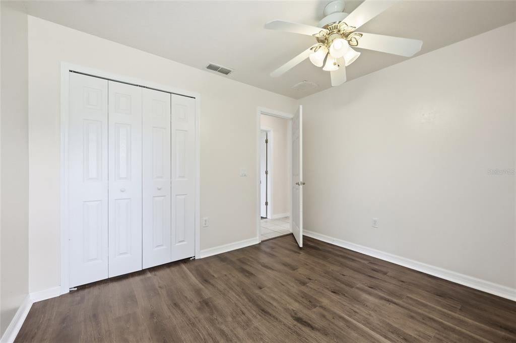 For Rent: $2,100 (4 beds, 2 baths, 2081 Square Feet)