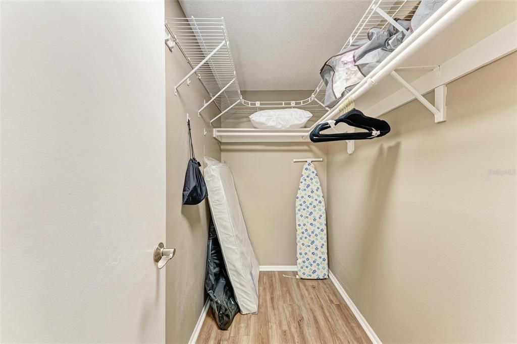 На продажу: $569,000 (4 спален, 3 ванн, 2006 Квадратных фут)