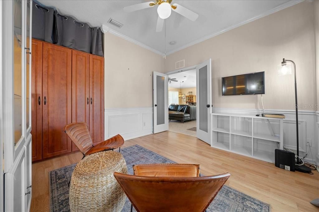 For Sale: $329,000 (3 beds, 2 baths, 1488 Square Feet)