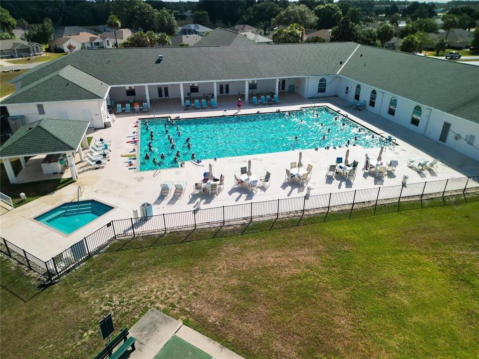 For Sale: $329,000 (3 beds, 2 baths, 1488 Square Feet)