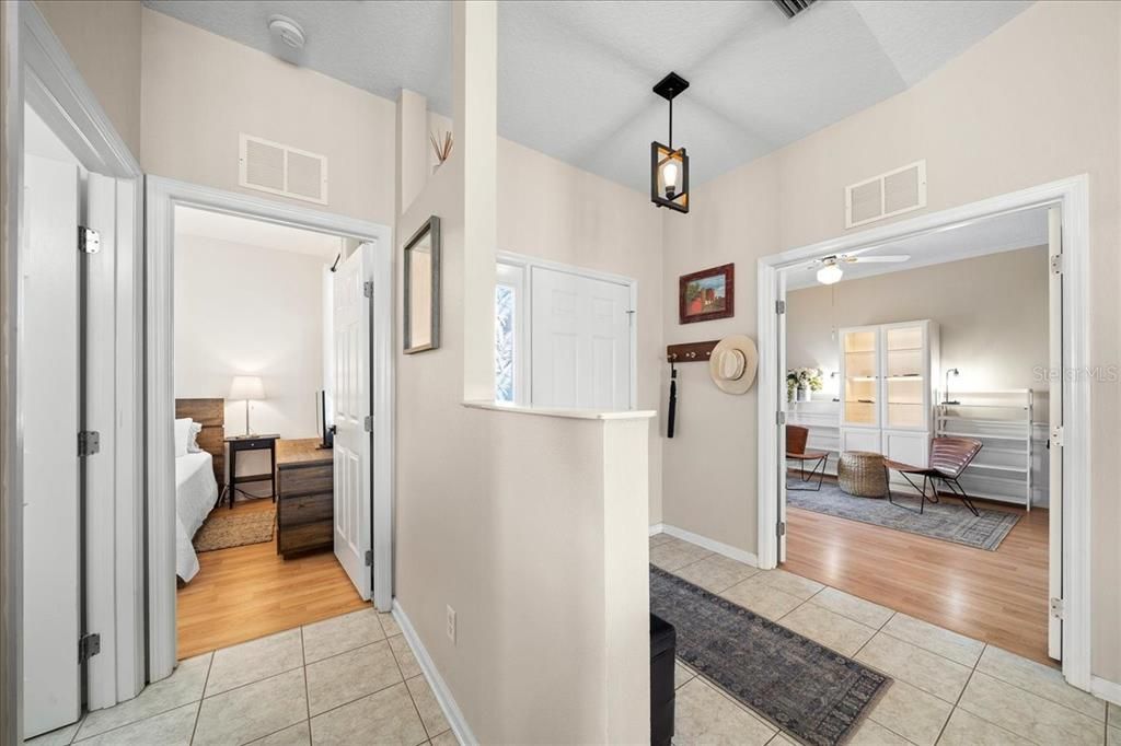 For Sale: $329,000 (3 beds, 2 baths, 1488 Square Feet)