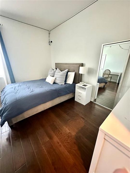 En Venta: $899,000 (4 camas, 3 baños, 3443 Pies cuadrados)