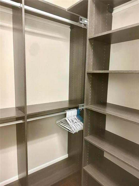 En Venta: $899,000 (4 camas, 3 baños, 3443 Pies cuadrados)