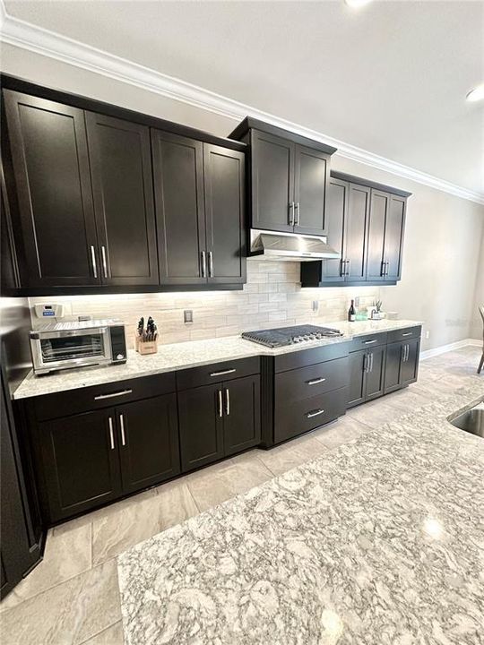 En Venta: $899,000 (4 camas, 3 baños, 3443 Pies cuadrados)