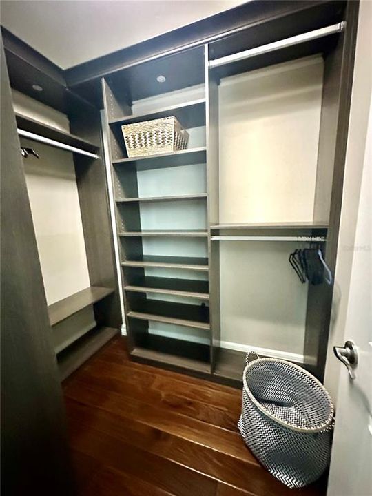 En Venta: $899,000 (4 camas, 3 baños, 3443 Pies cuadrados)