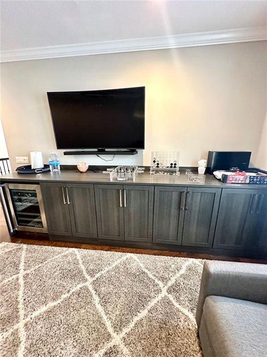 En Venta: $899,000 (4 camas, 3 baños, 3443 Pies cuadrados)