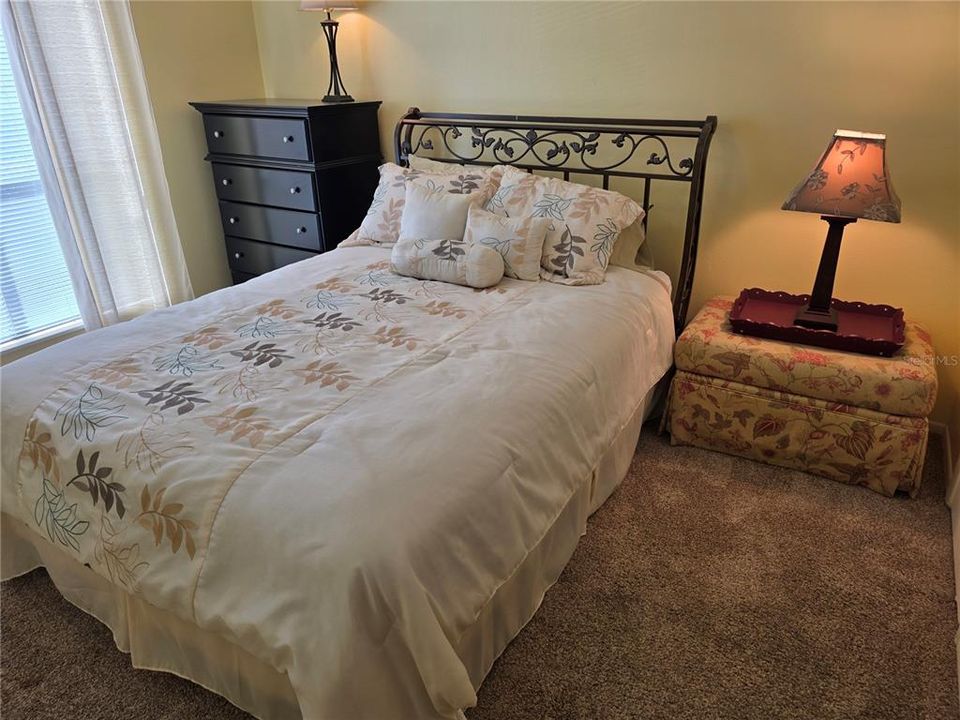 For Rent: $2,250 (3 beds, 2 baths, 1053 Square Feet)