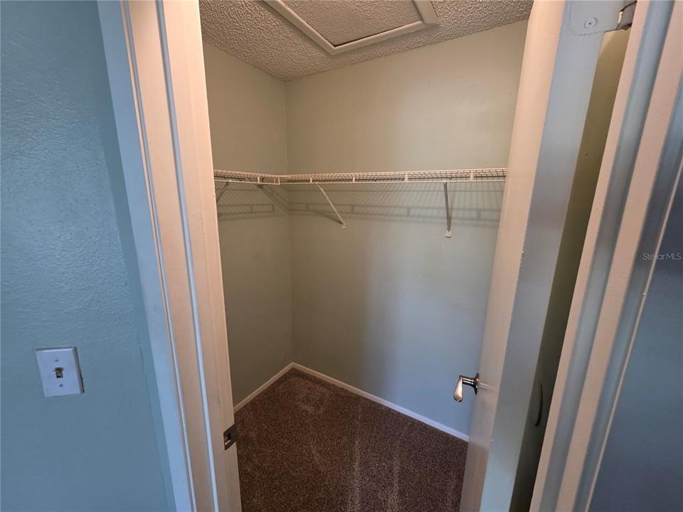 For Rent: $2,250 (3 beds, 2 baths, 1053 Square Feet)