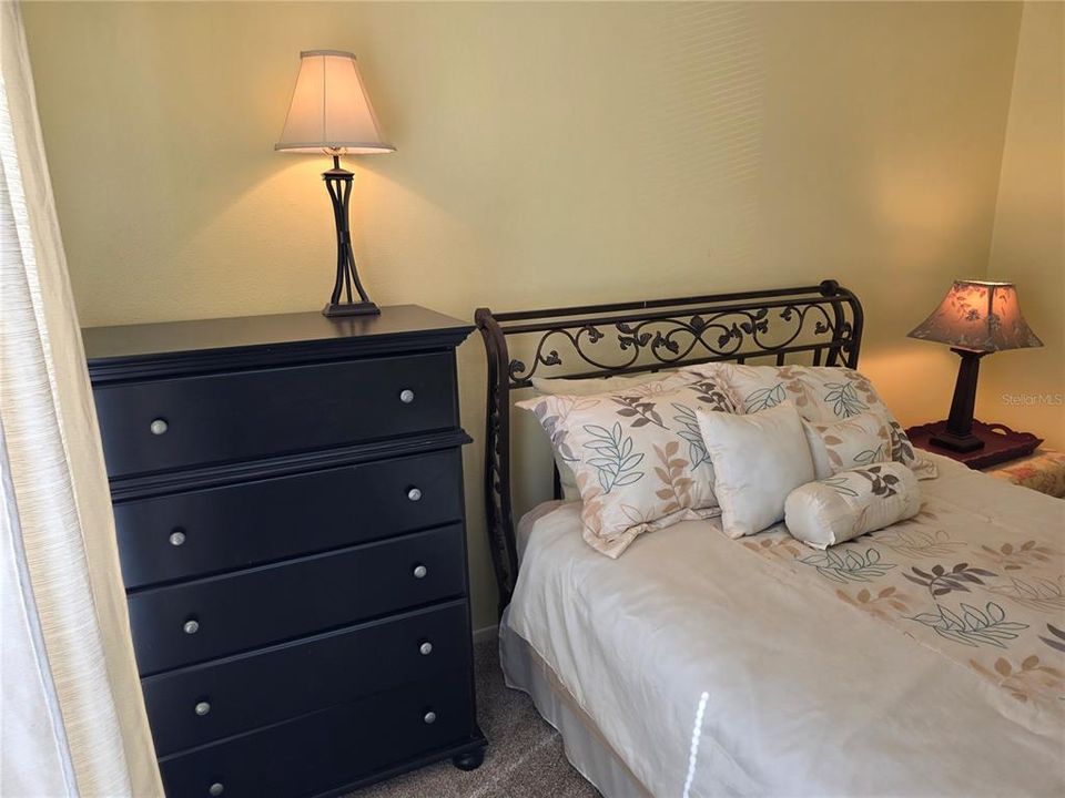 For Rent: $2,250 (3 beds, 2 baths, 1053 Square Feet)