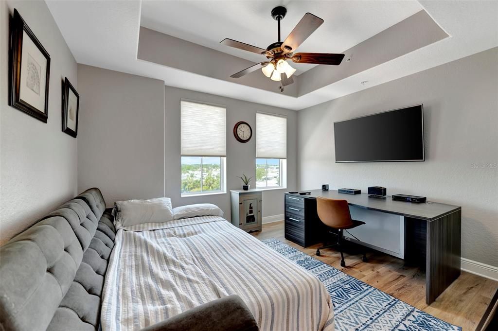 For Rent: $5,800 (3 beds, 2 baths, 2225 Square Feet)