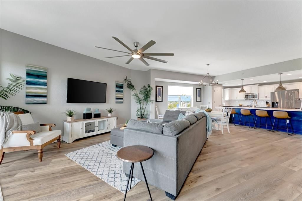 For Rent: $5,800 (3 beds, 2 baths, 2225 Square Feet)