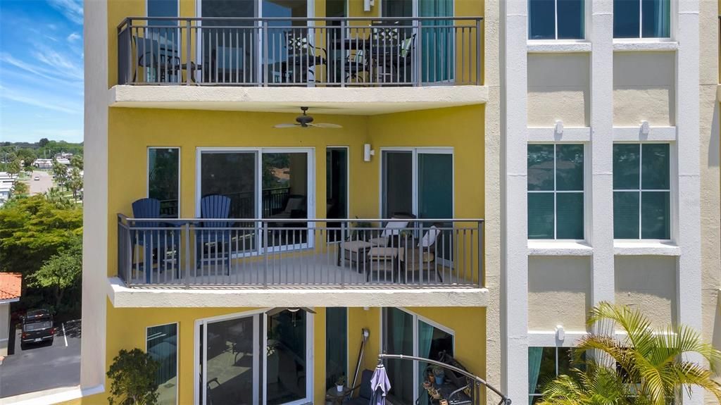 For Rent: $5,800 (3 beds, 2 baths, 2225 Square Feet)