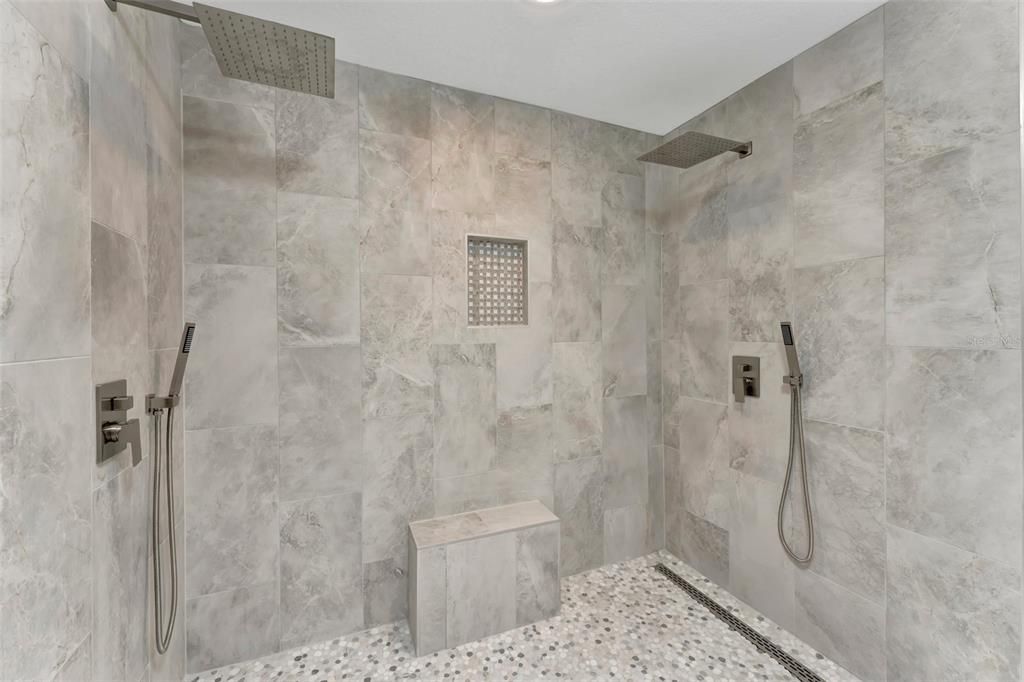 For Rent: $5,800 (3 beds, 2 baths, 2225 Square Feet)