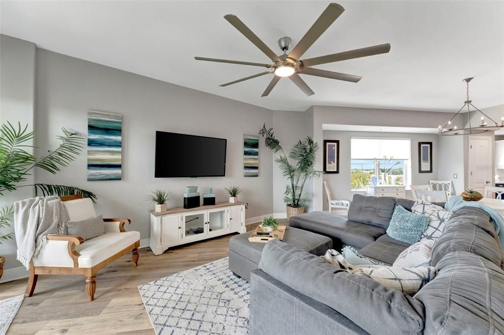 For Rent: $5,800 (3 beds, 2 baths, 2225 Square Feet)