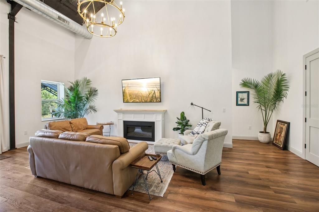 Active With Contract: $795,000 (4 beds, 3 baths, 3153 Square Feet)