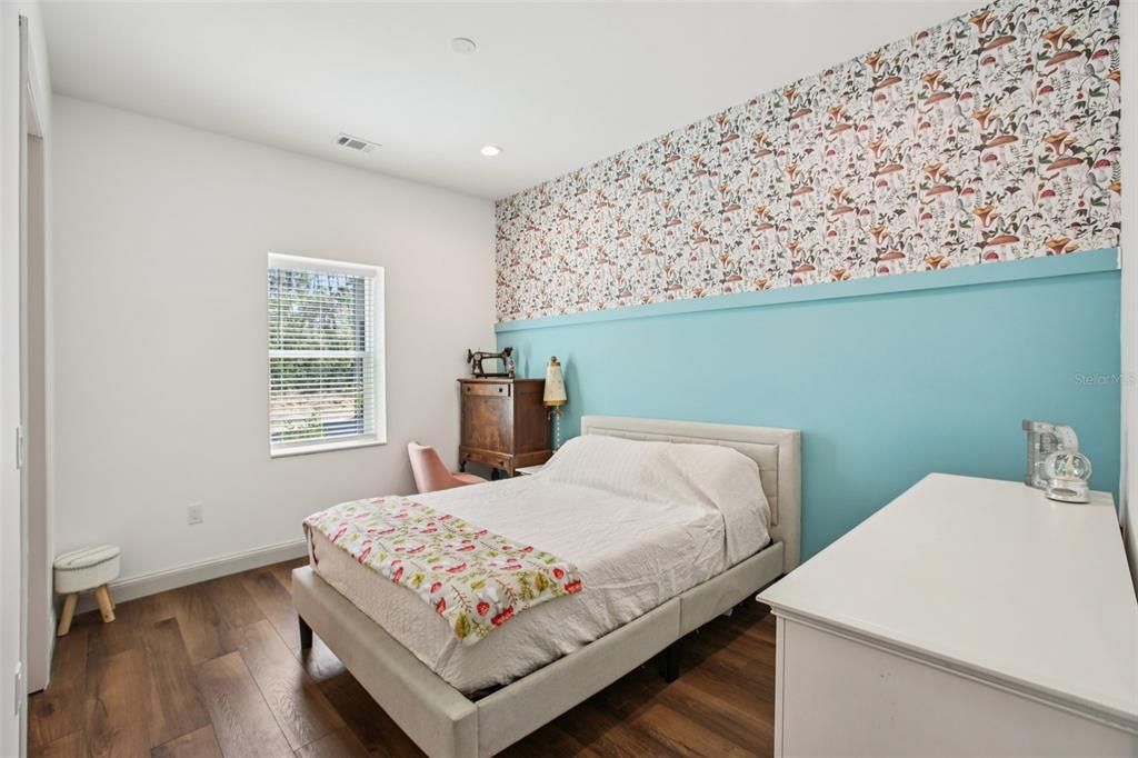 Active With Contract: $795,000 (4 beds, 3 baths, 3153 Square Feet)