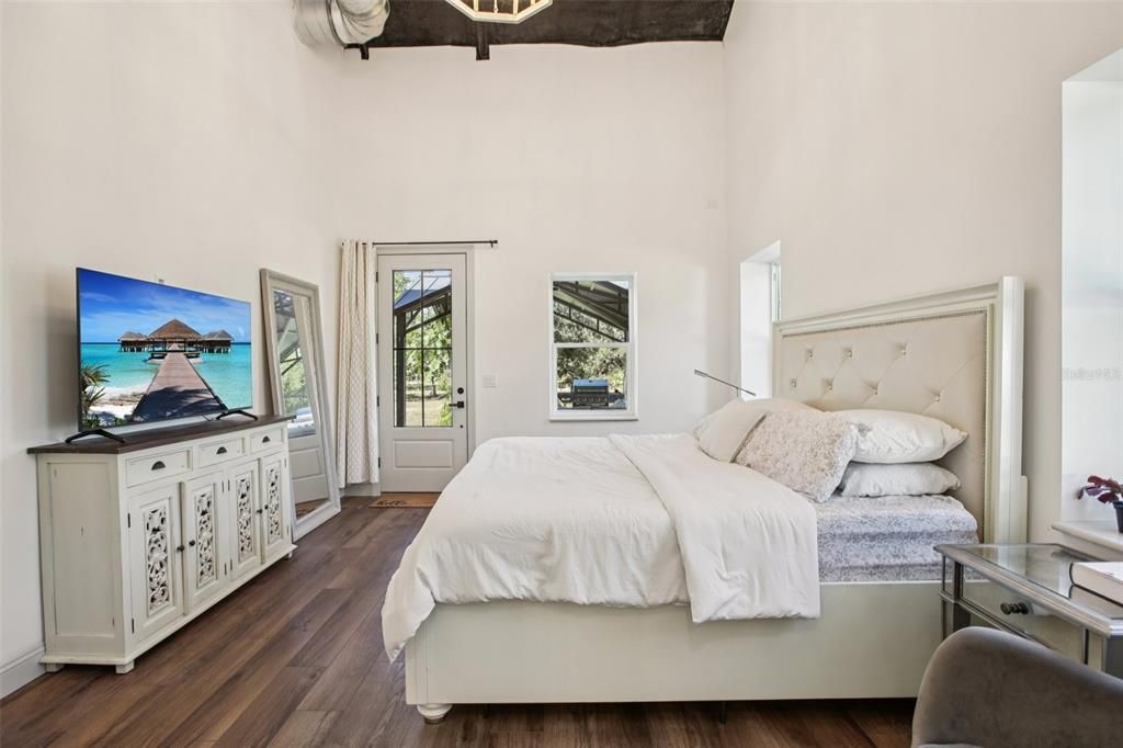 Active With Contract: $795,000 (4 beds, 3 baths, 3153 Square Feet)