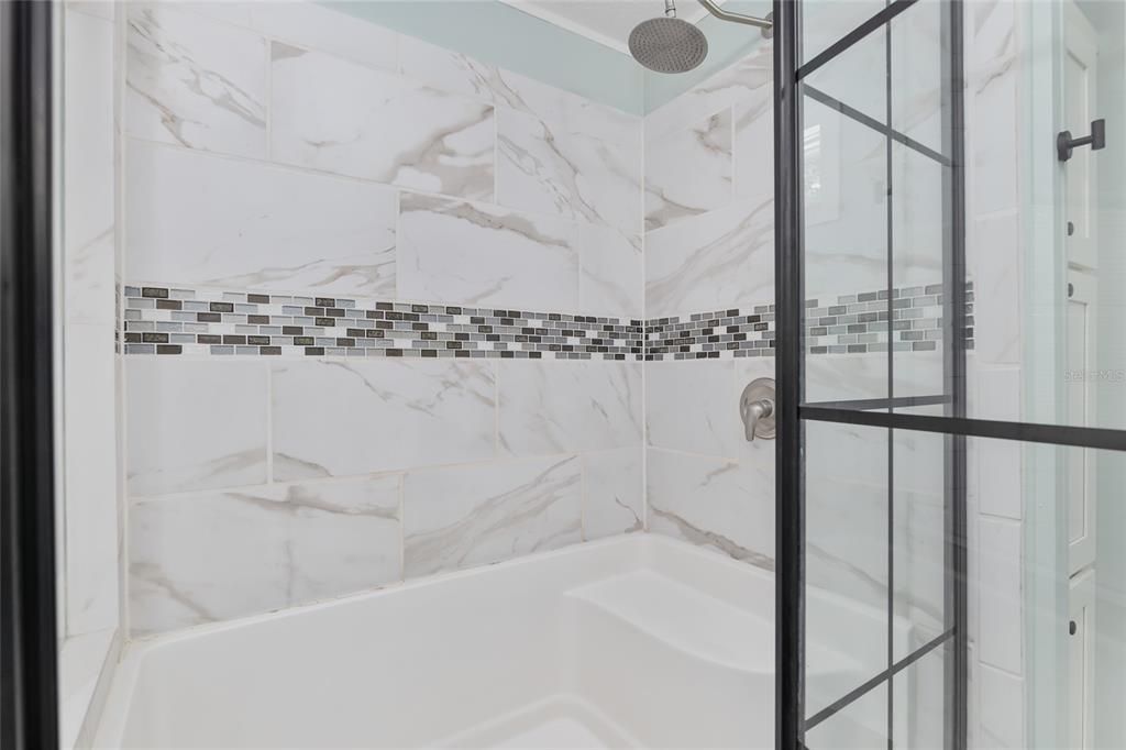 For Sale: $264,900 (3 beds, 2 baths, 1980 Square Feet)