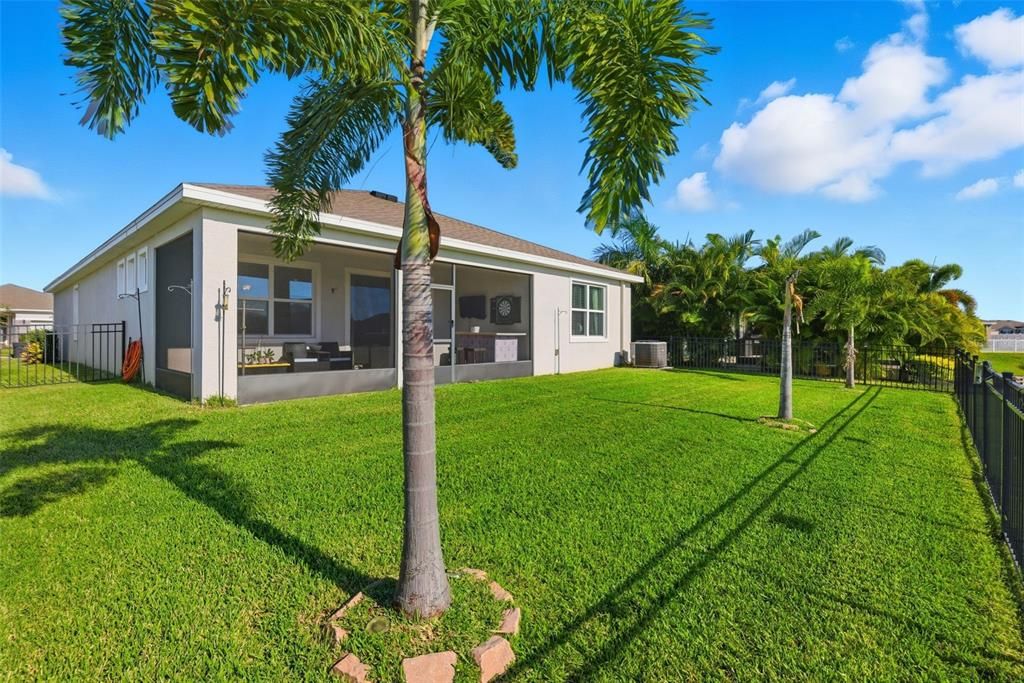 待售: $384,900 (4 贝兹, 2 浴室, 2046 平方英尺)