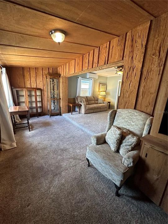 For Sale: $195,000 (3 beds, 2 baths, 1351 Square Feet)