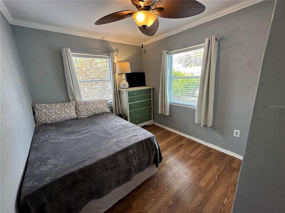 For Sale: $195,000 (3 beds, 2 baths, 1351 Square Feet)