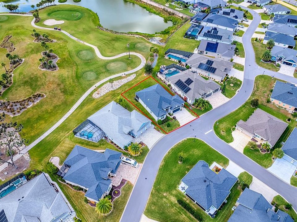 For Sale: $1,175,000 (3 beds, 2 baths, 2016 Square Feet)