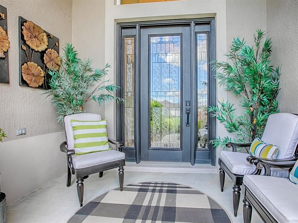 For Sale: $1,175,000 (3 beds, 2 baths, 2016 Square Feet)