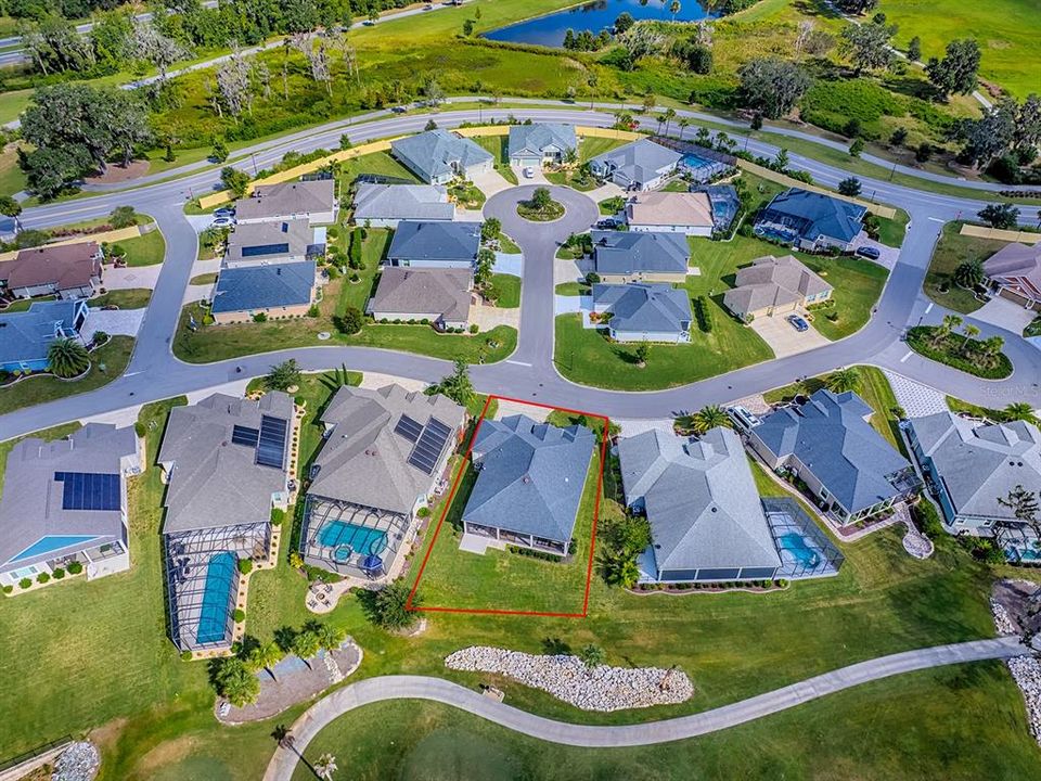 For Sale: $1,175,000 (3 beds, 2 baths, 2016 Square Feet)