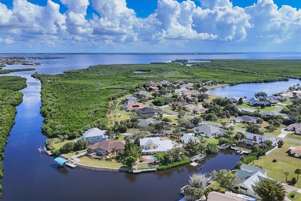 For Sale: $775,000 (3 beds, 2 baths, 2518 Square Feet)