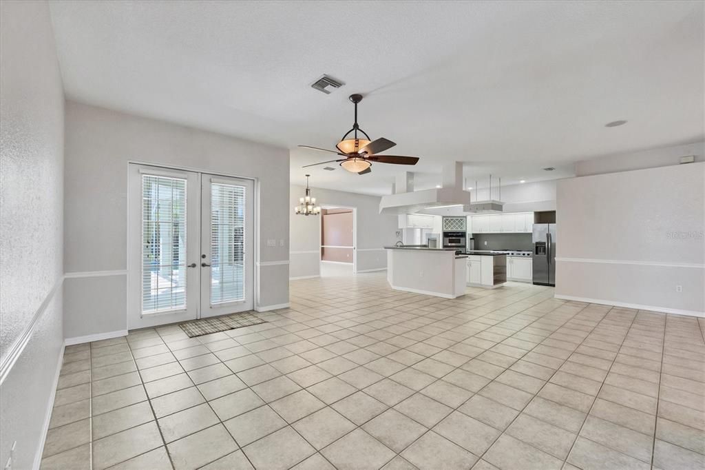 For Sale: $775,000 (3 beds, 2 baths, 2518 Square Feet)