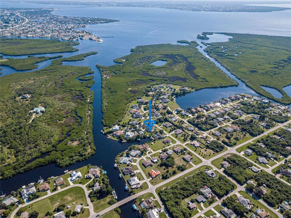 For Sale: $775,000 (3 beds, 2 baths, 2518 Square Feet)