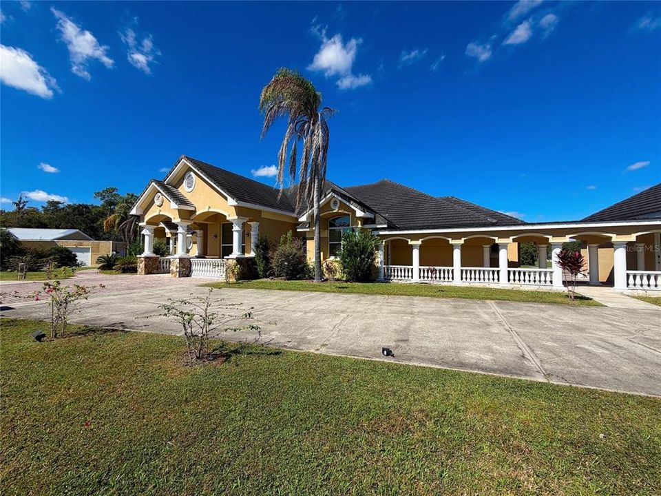 На продажу: $2,120,000 (5 спален, 5 ванн, 5044 Квадратных фут)
