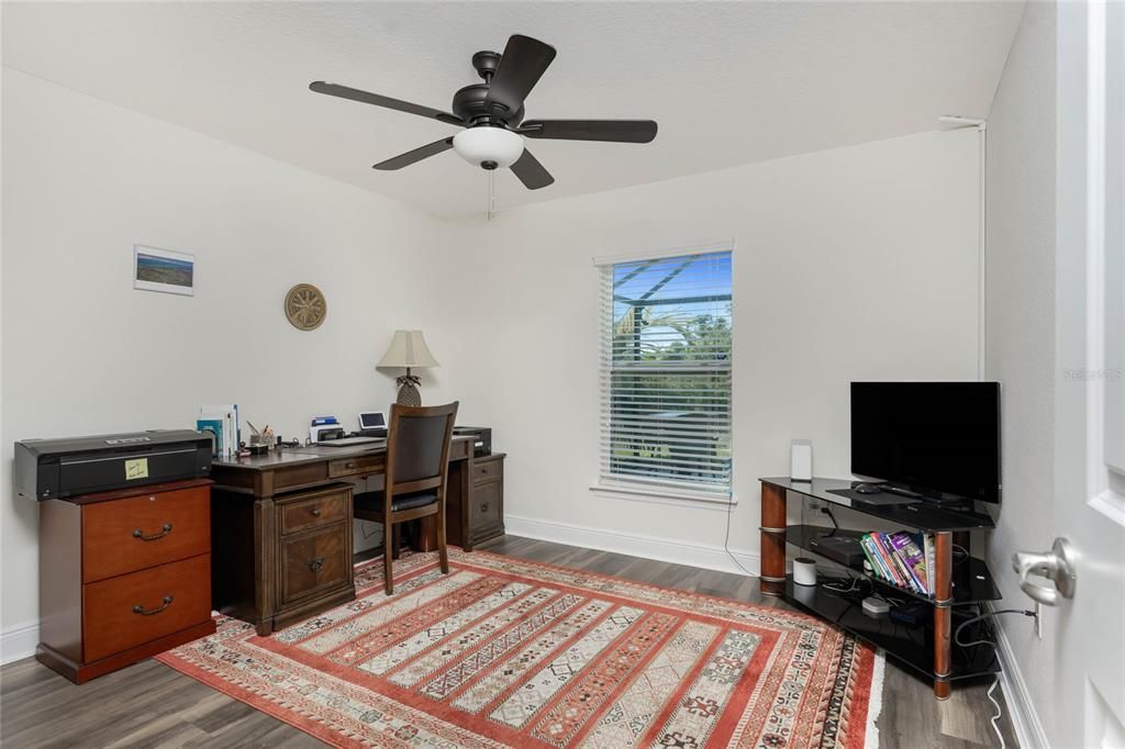 待售: $549,900 (4 贝兹, 2 浴室, 2322 平方英尺)