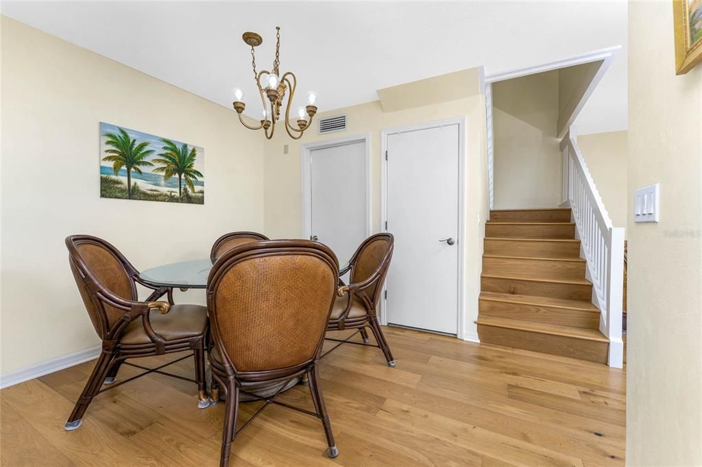 En Venta: $199,000 (2 camas, 2 baños, 1418 Pies cuadrados)