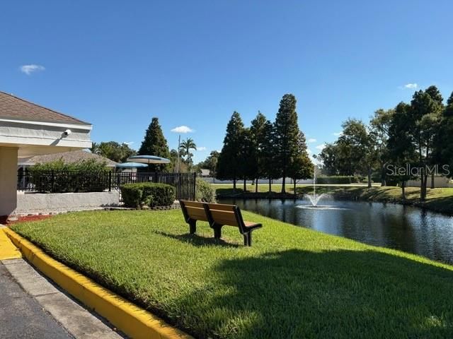 En Venta: $400,000 (3 camas, 2 baños, 1800 Pies cuadrados)