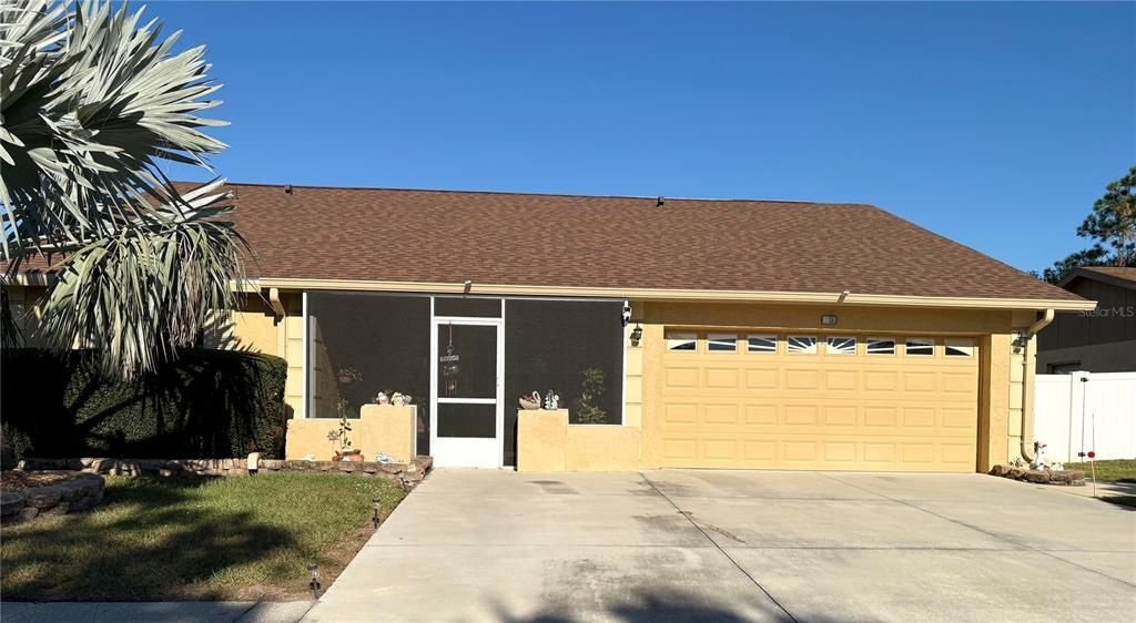 En Venta: $400,000 (3 camas, 2 baños, 1800 Pies cuadrados)