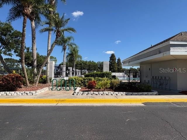 En Venta: $400,000 (3 camas, 2 baños, 1800 Pies cuadrados)